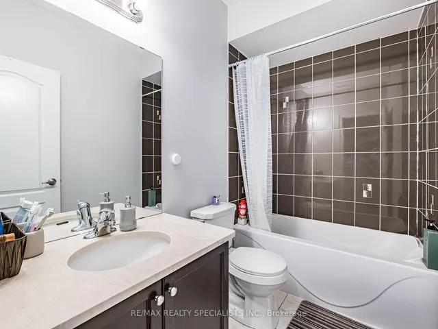 Additional image 25 of 28 Elbern Markell Dr