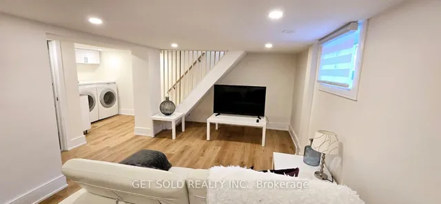 Additional image 6 of 74 St Hubert Ave