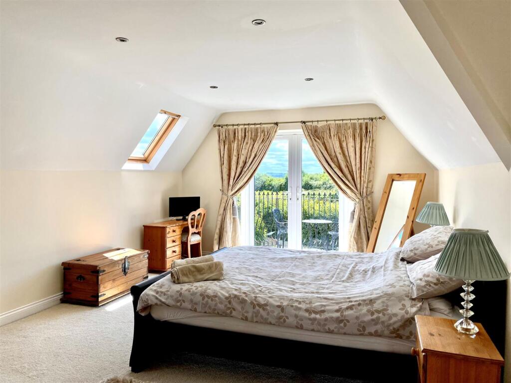 Additional image 11 of Millbatch Close, Meare, Glastonbury