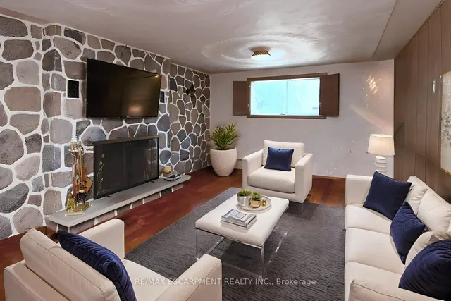 Additional image 16 of 33 Dubarry Blvd