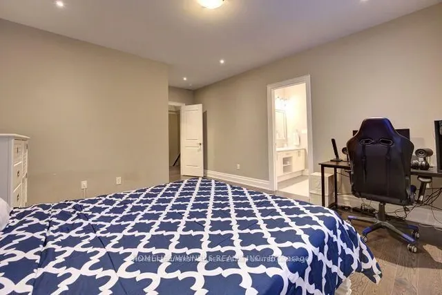 Additional image 26 of 13 Boyce Cres