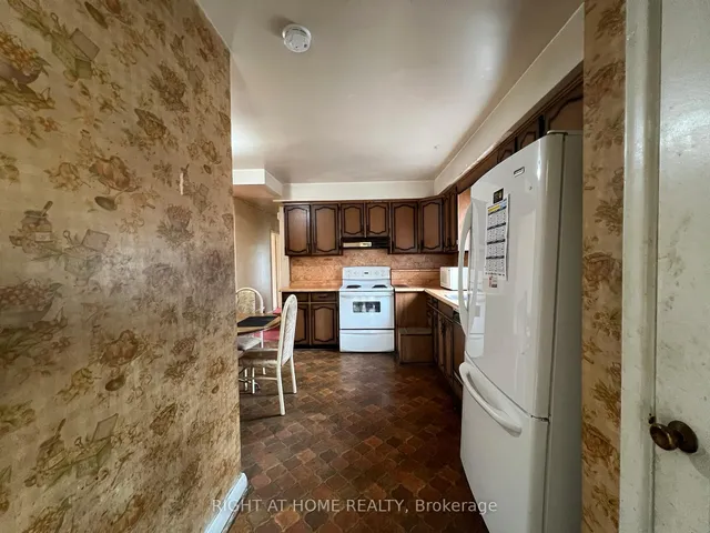 Additional image 16 of 25 Heatherglen Rd