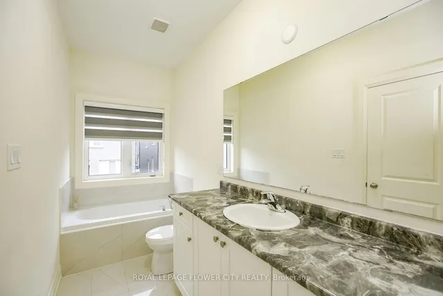 Additional image 32 of 114 Adventura Rd