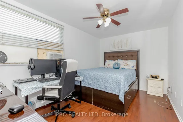 Additional image 27 of 3555 Derry Rd Unit 103