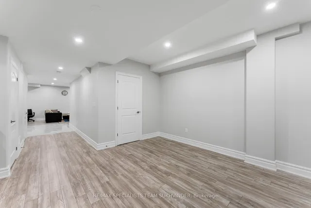 Additional image 34 of 4 Rockton Crt