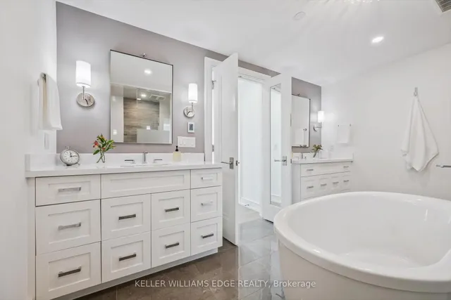 Additional image 25 of 2060 Lakeshore Rd Unit 508