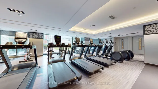 Additional image 27 of 543 Richmond St Unit 405