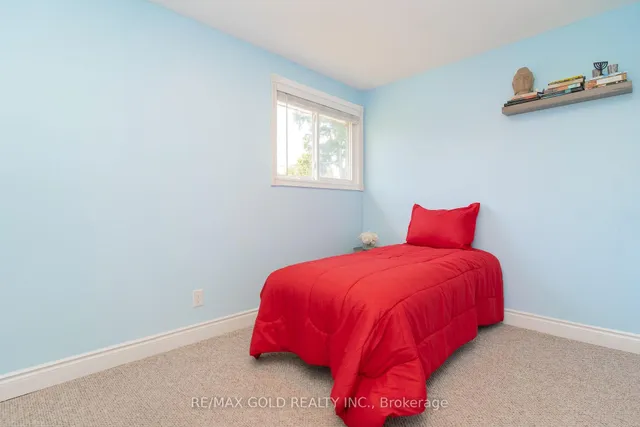 Additional image 22 of 10 Brookdale Cres