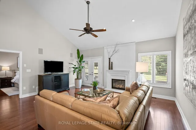 Additional image 12 of 36 Toulon Ave