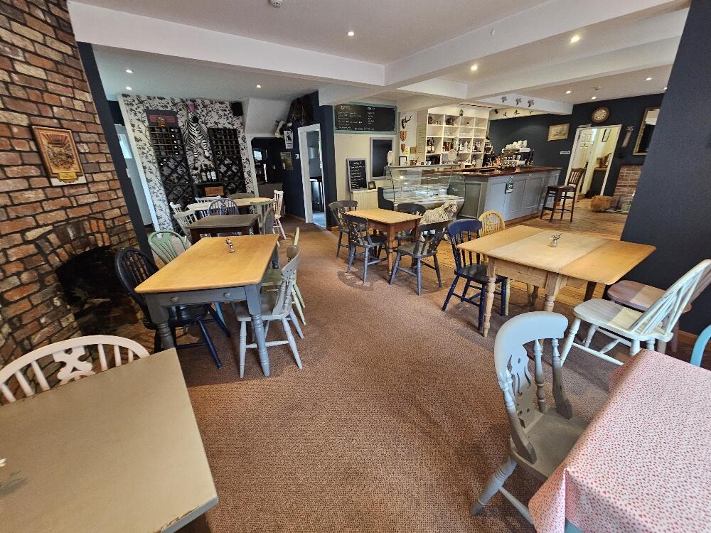 房产图片 5 - 沃尔普克酒吧，海街，萨顿韦尼，沃明斯特郡，BA12