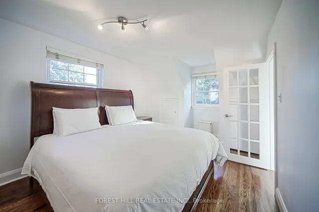 Additional image 22 of 47 Rowley Ave