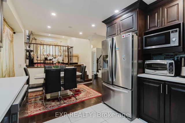 Additional image 17 of 59 Festival Dr