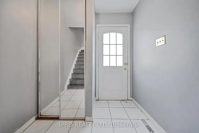 Additional image 4 of 900 Central Park Dr Unit 23