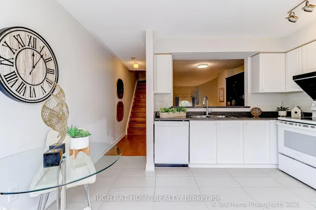 Additional image 6 of 83 Mondeo Dr Unit 290