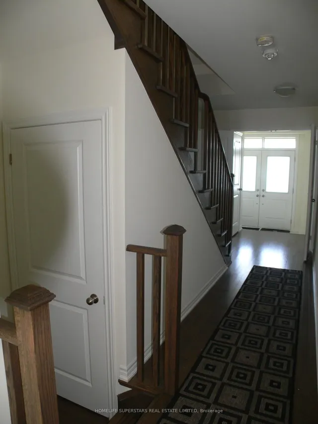 Additional image 3 of 95 Donald Ficht Cres