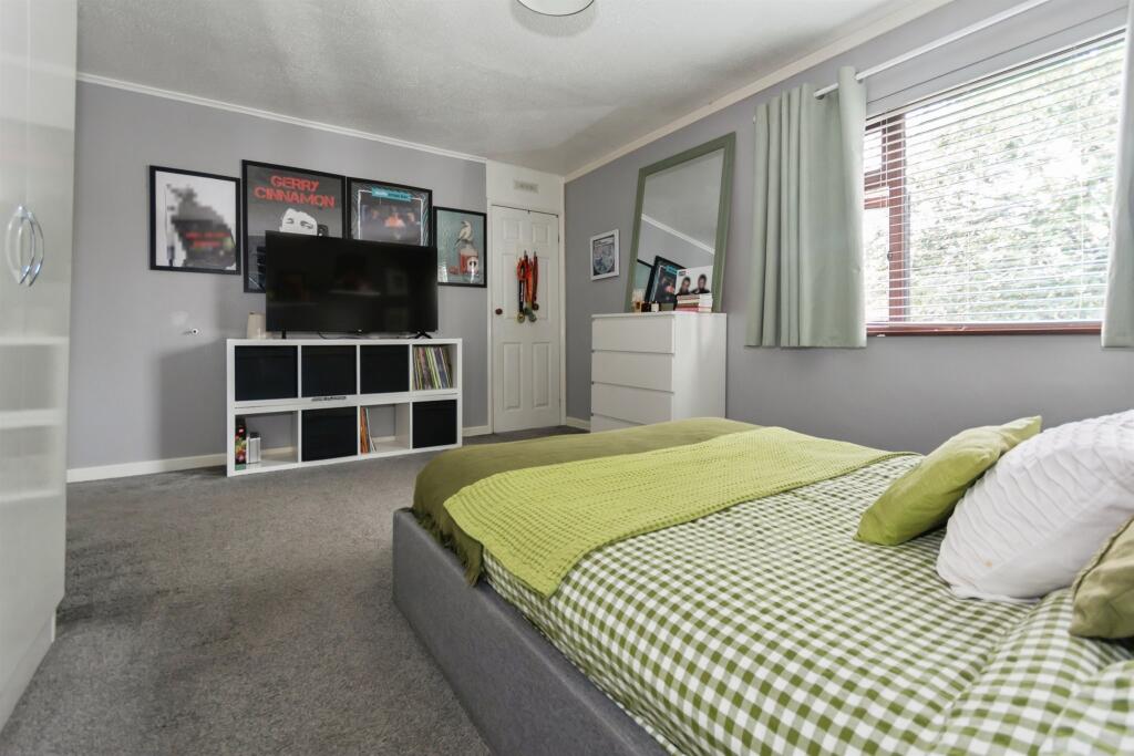 Additional image 10 of Ibstock Close, Redditch