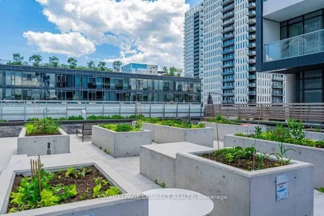 Additional image 27 of 225 SUMACH St Unit 2005