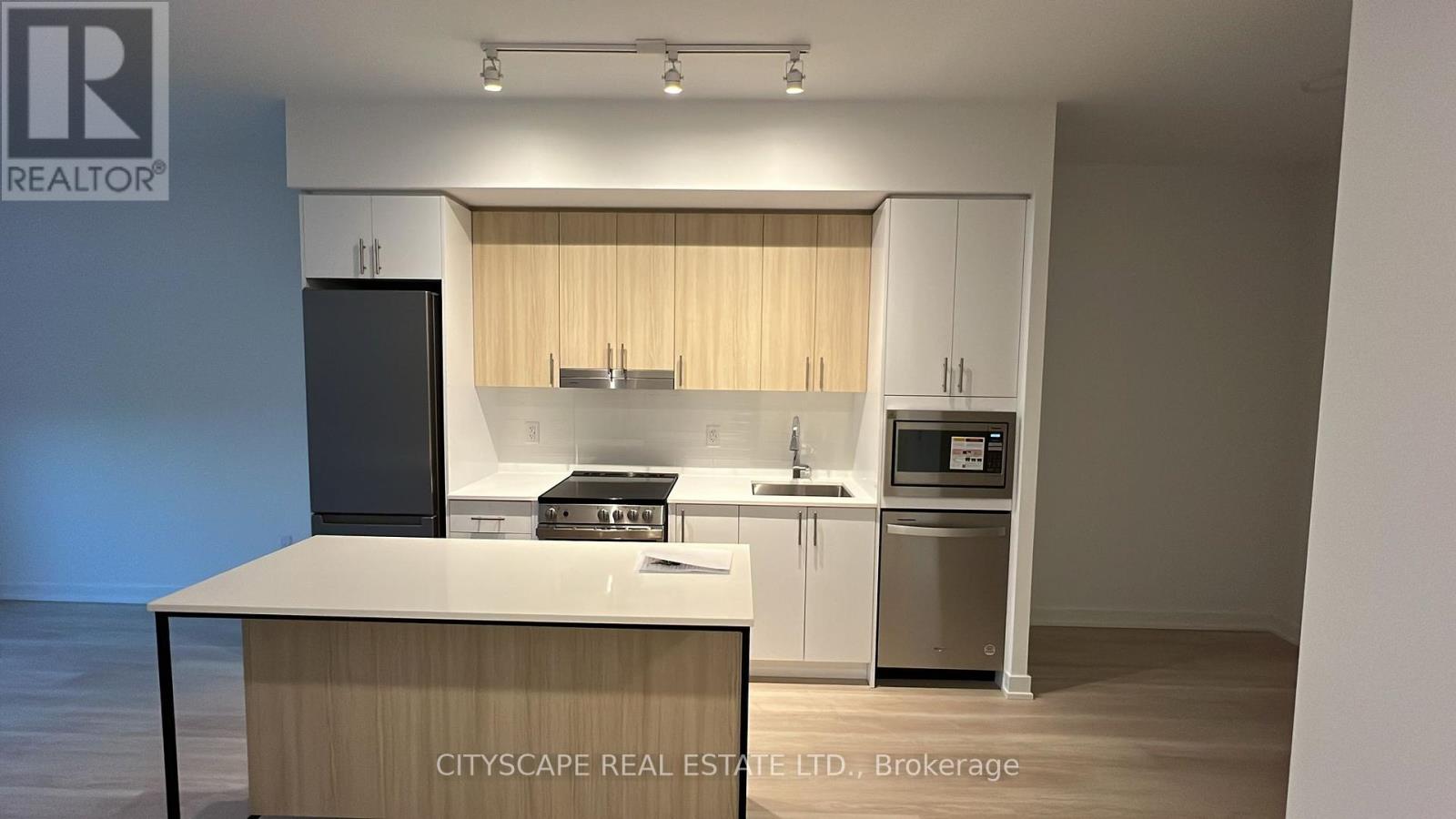 438 - 5105 HURONTARIO STREET|Mississauga (Hurontario), Ontario L4Z0C9