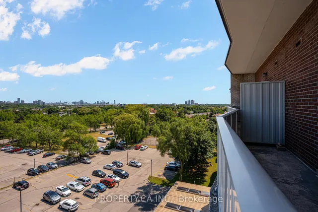 Additional image 32 of 1660 Bloor St Unit 803