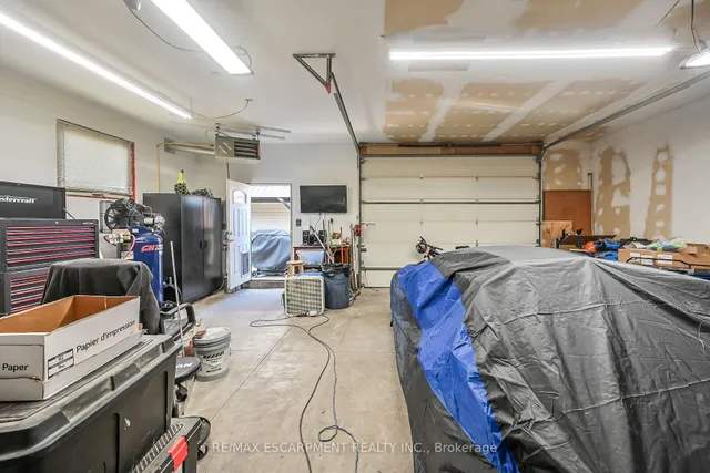 Additional image 35 of 533 Cochrane Rd