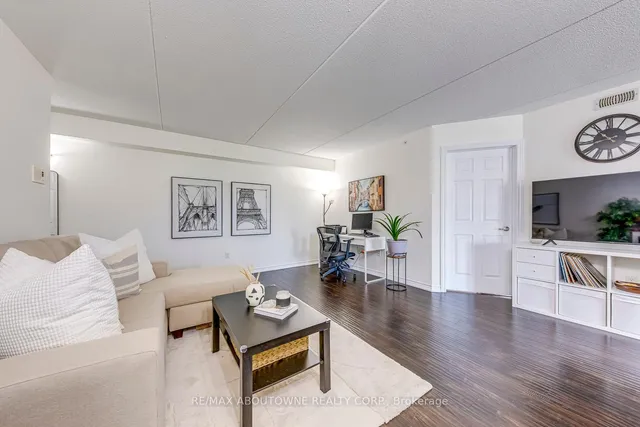 Additional image 12 of 1370 Main St Unit 312