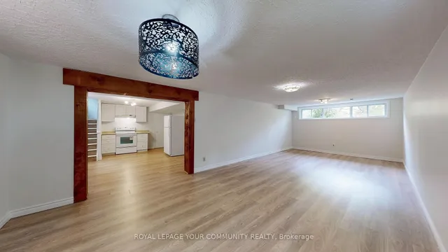 Additional image 33 of 39 Silverview Dr