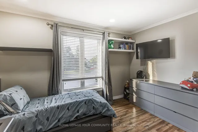 Additional image 24 of 38 Gainsborough Rd