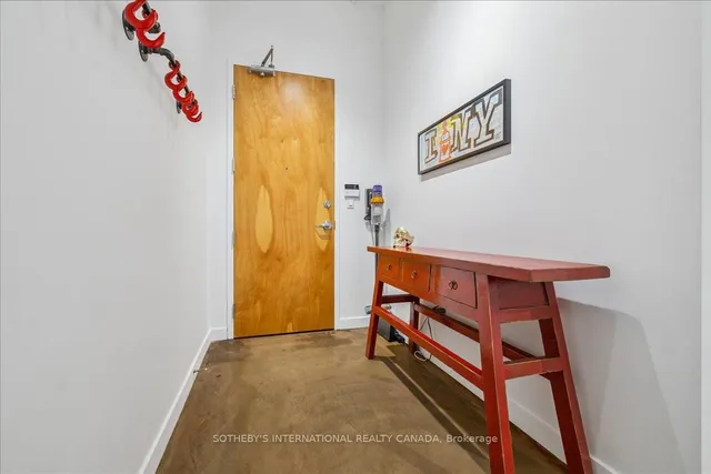 Additional image 3 of 66 Bay St Unit 301