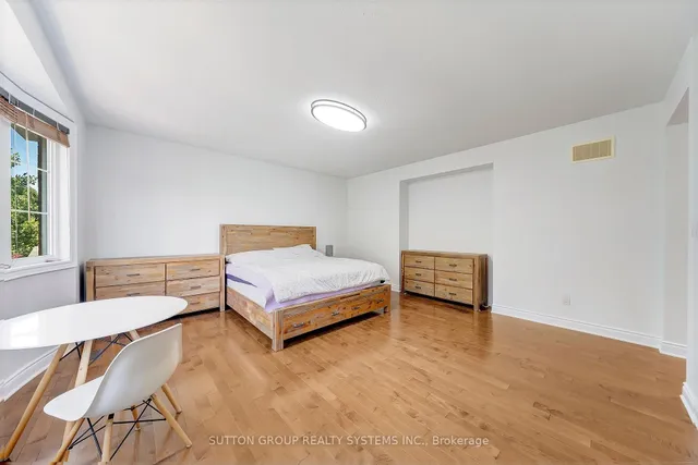 Additional image 38 of 931 Syndenham Lane