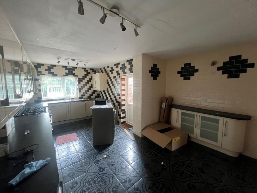 Additional image 32 of 59 Lower City Road, Oldbury, B69 2HF