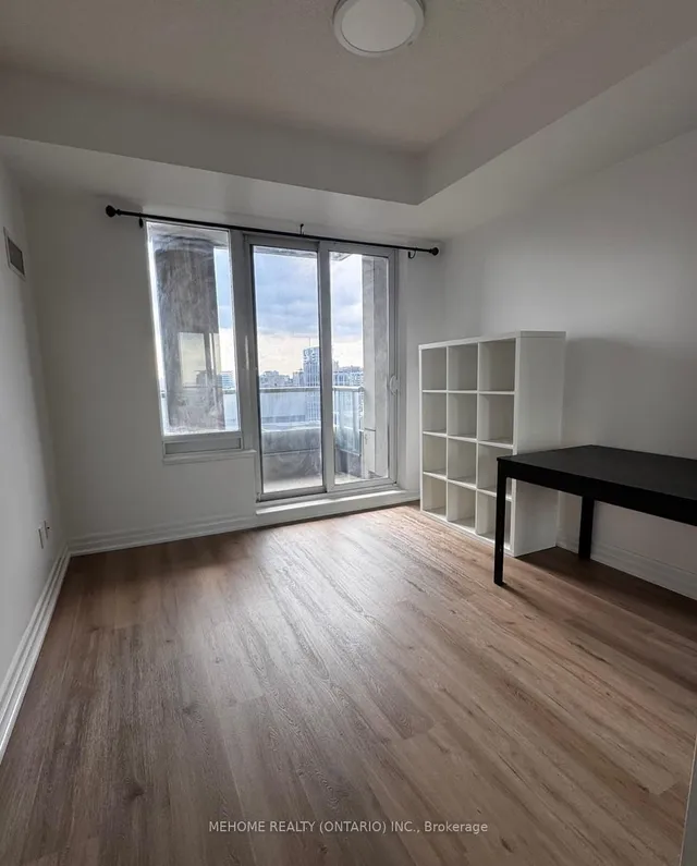 Additional image 10 of 35 Balmuto St Unit 3010