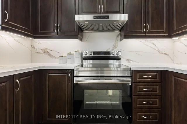 Additional image 18 of 20 Vanderpool Cres