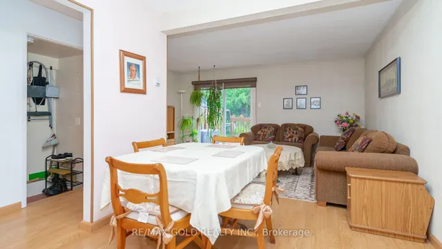 Additional image 9 of 17 Greenhills Sq