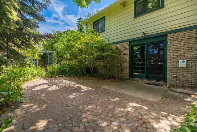 Additional image 28 of 179 Appleford Crt