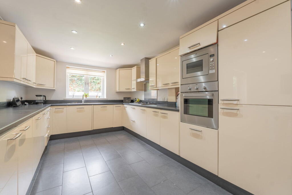 Additional image 5 of Prudden Close, Walkwood, Redditch