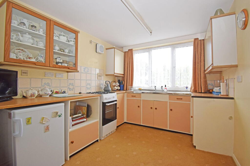 Additional image 5 of 44 Old Birmingham Road, Lickey End, Bromsgrove, Worcestershire, B60 1DG