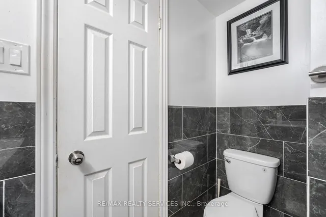 Additional image 21 of 17 Garside Cres