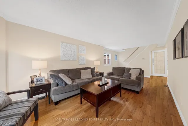 Additional image 6 of 215 Wexford Ave
