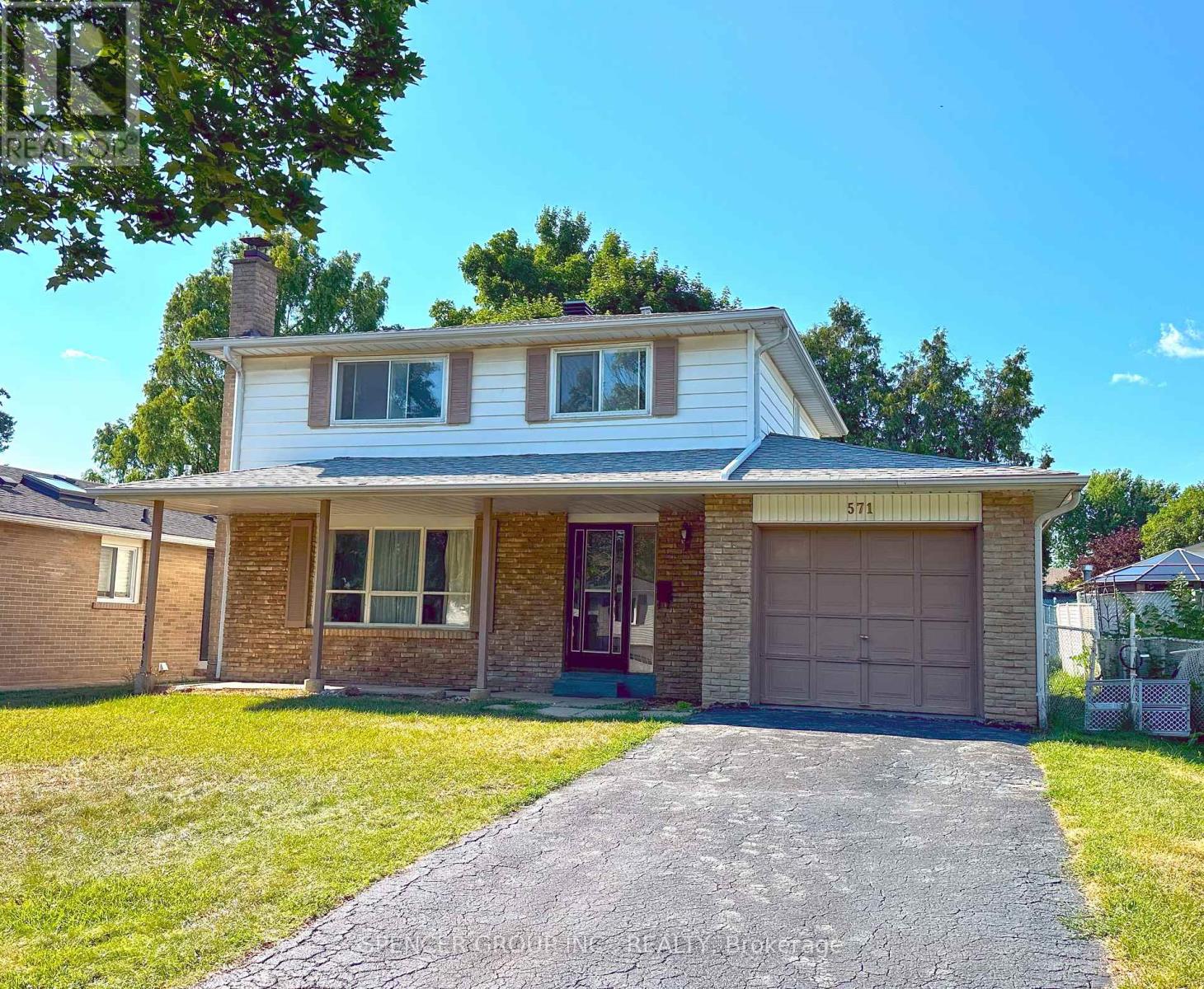 571 MINETTE CIRCLE|Mississauga (Mississauga Valleys), Ontario L5A3B9