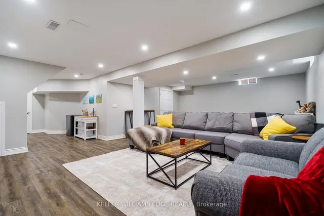 Additional image 35 of 40 Stoneglen Way