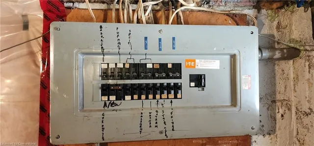 Additional image 20 of 71 Kensington Ave