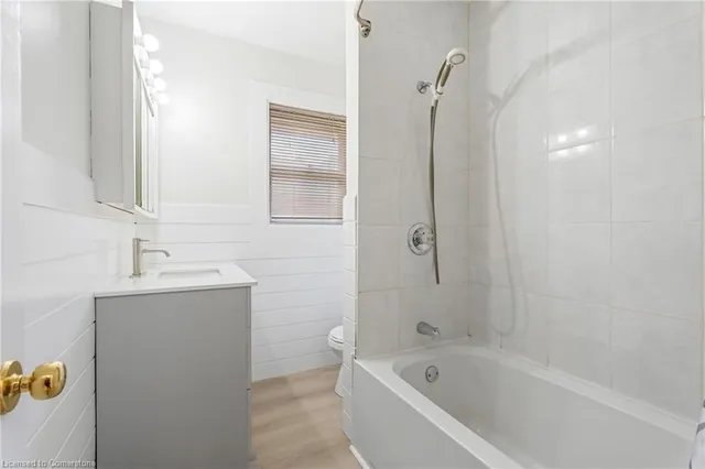 Additional image 15 of 165 West 27th St