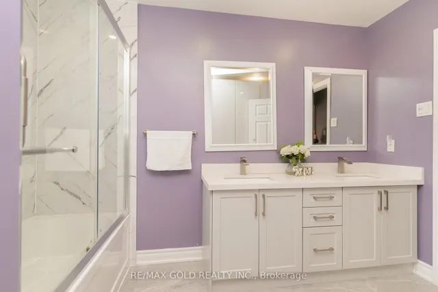 Additional image 21 of 10 Brookdale Cres