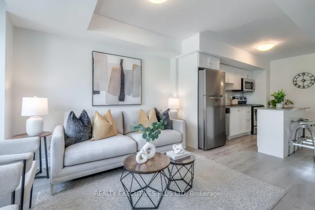 Additional image 4 of 173 William Duncan Rd Unit 2