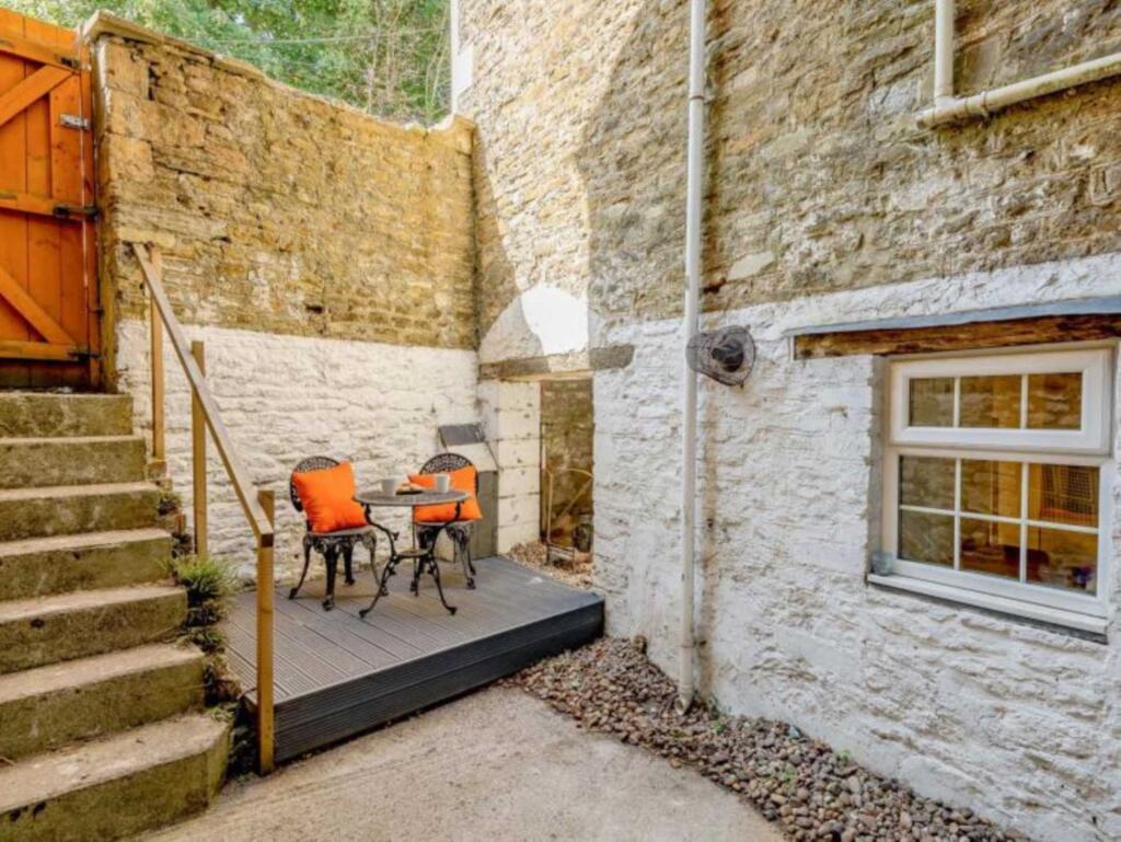 Additional image 12 of Vicarage Street, Frome