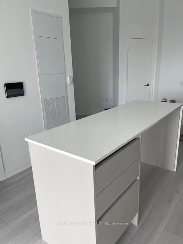 Additional image 3 of 395 Dundas St Unit 216