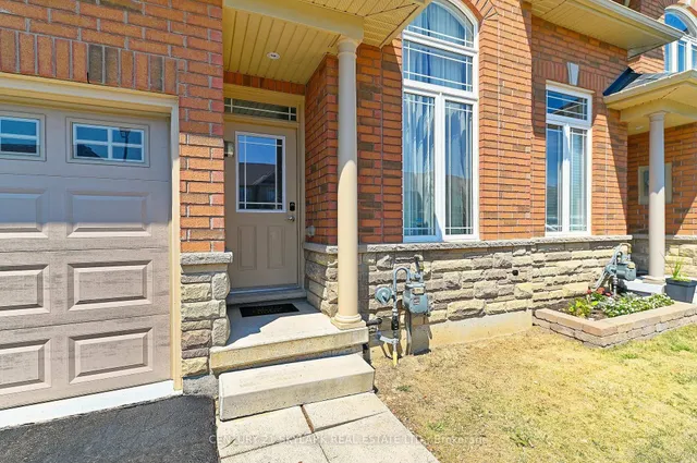 Additional image 4 of 94 Charleswood Cres