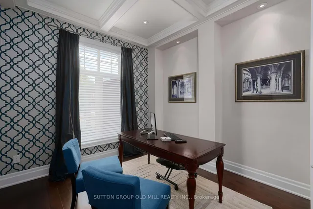 Additional image 16 of 14 Canis St