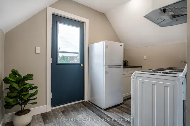 Additional image 18 of 100 Sherman Ave