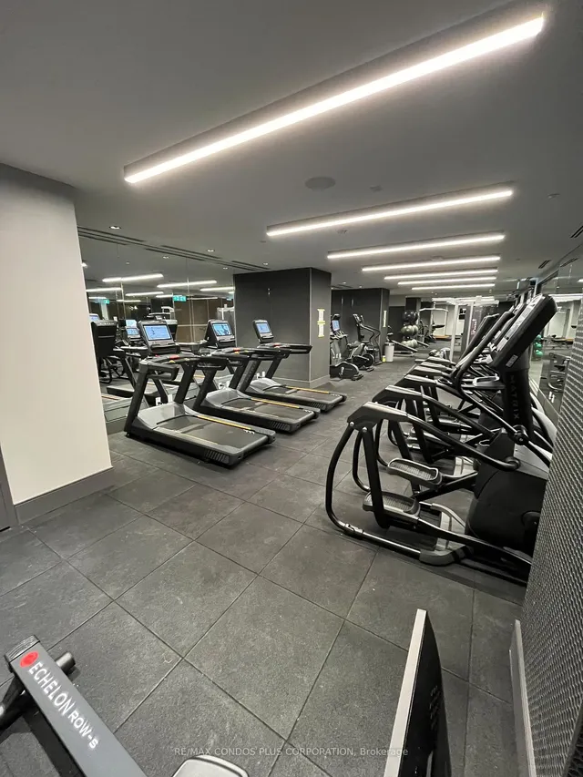 Additional image 19 of 8 Widmer St Unit 3903